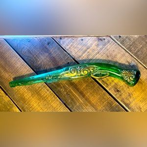 Collectible Vintage Avon Green & Gold Musket Glass Bottle Decor